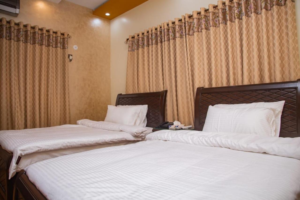 Elet Business Hotel Karachi Eksteriør billede