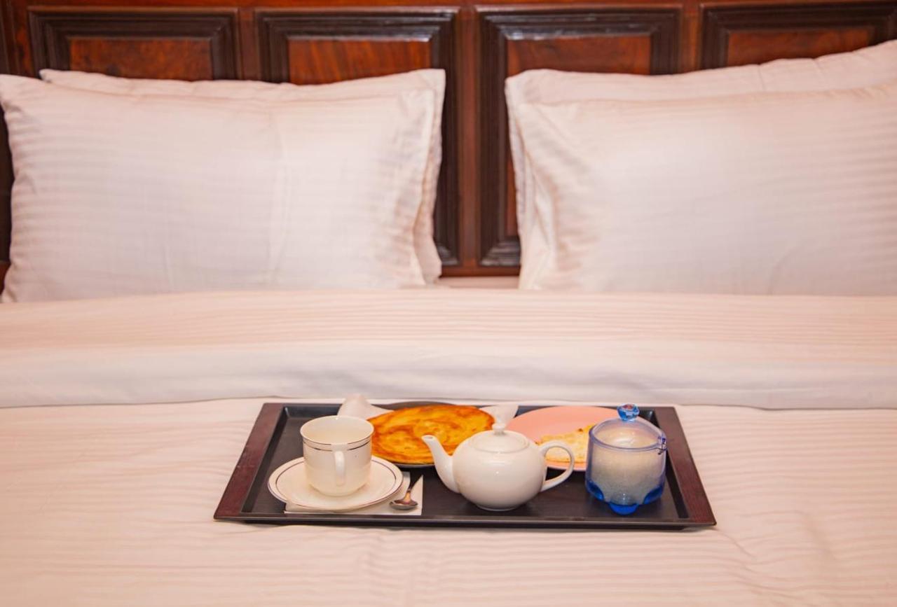 Elet Business Hotel Karachi Eksteriør billede